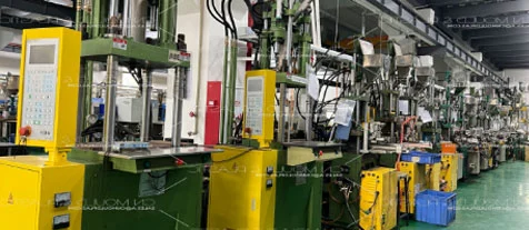 Machine de moulage par injection de base