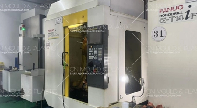 Usinage CNC des moules et ses caractéristiques (études de maintenance de la machine)